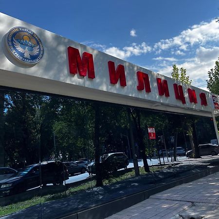 Hyat Apartment Bishkek Bagian luar foto
