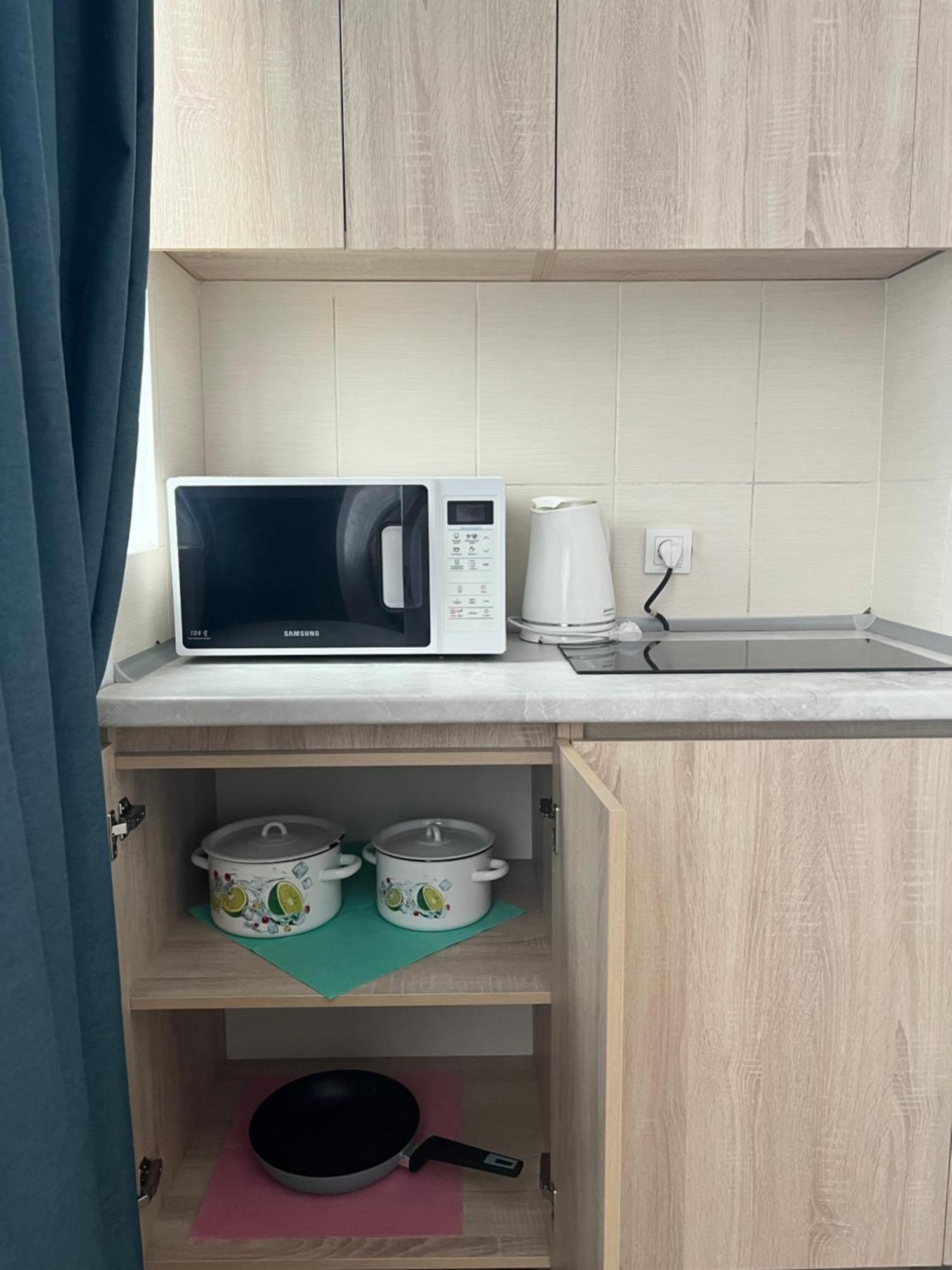 Hyat Apartment Bishkek Bagian luar foto
