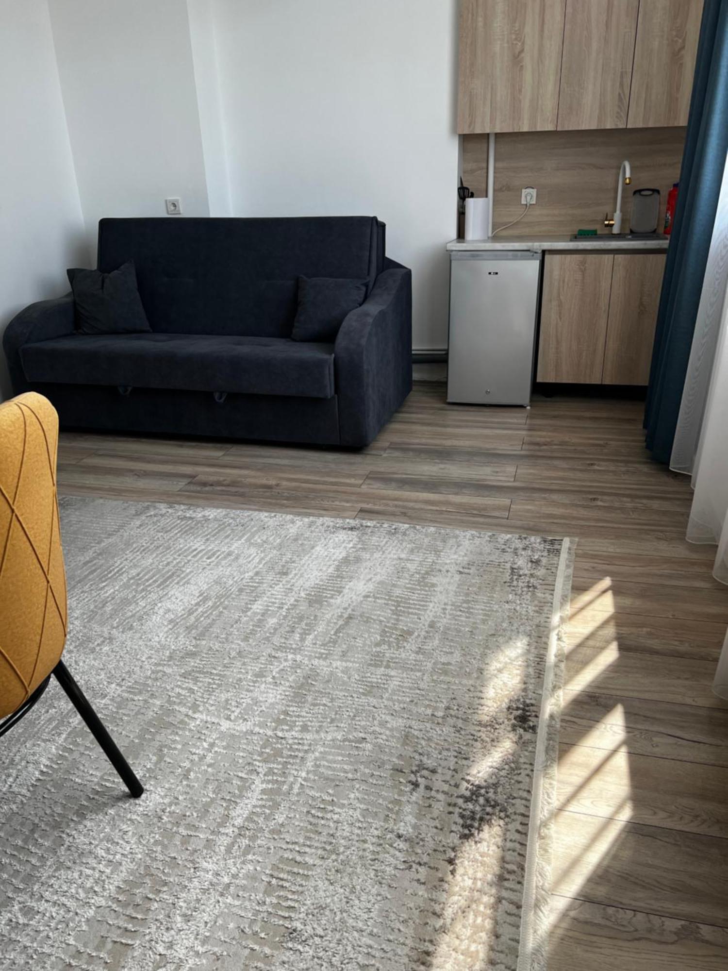 Hyat Apartment Bishkek Bagian luar foto